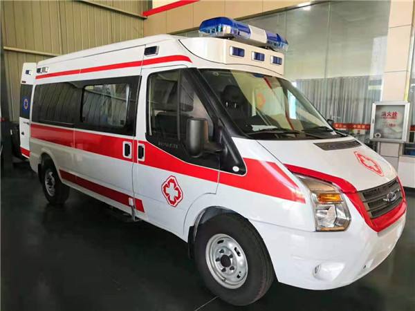 伊吴县福特V362救护车